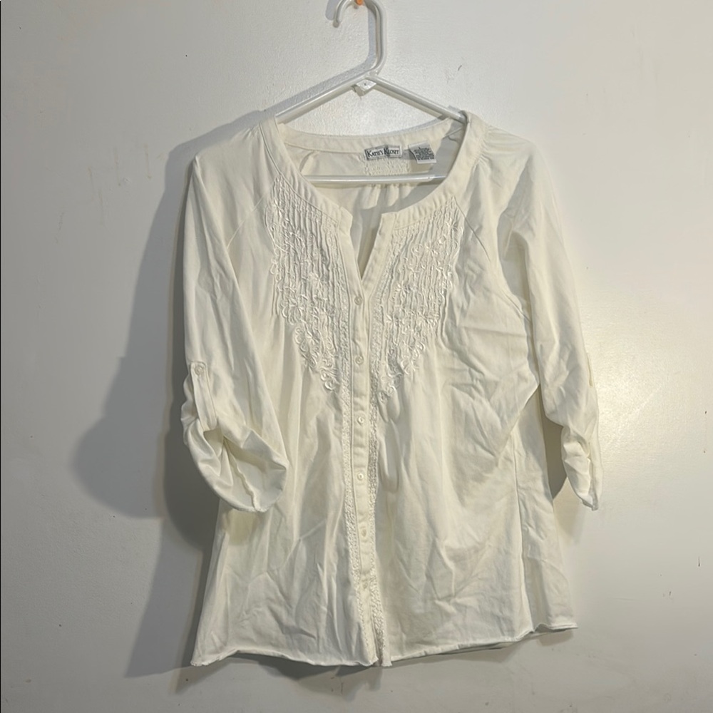 Katie Kloset Women's White Embroidered Top sz L